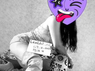 mia-female-escorts-in-windsor-canada