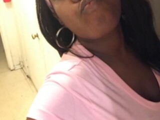 rena-female-escorts-in-chicago-il