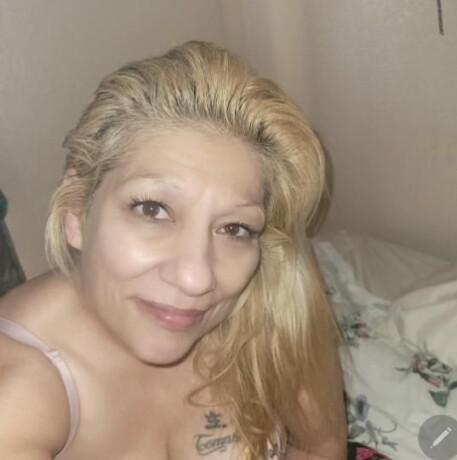 female-escorts-in-oneonta-ny-254-233-8876-big-3