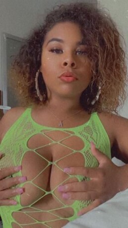 hazel-red-female-escorts-in-lafayette-la-337-895-3269-big-1