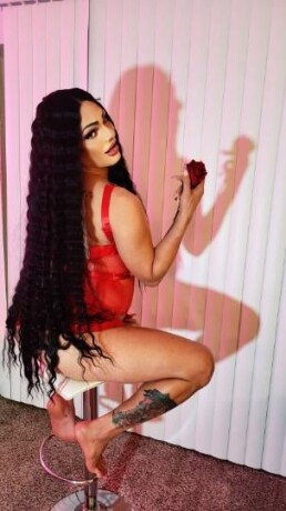 kitty-shemale-escort-in-everett-wa-281-642-0628-big-2