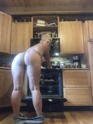 female-escorts-in-athens-ga-478-270-1158-big-2
