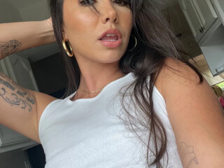im-available-for-incall-and-outcall-service-snapchat-anglspace-female-escorts-in-chicago-il